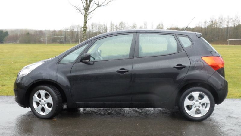 2013 Kia Venga CRDi 2 5dr image 4