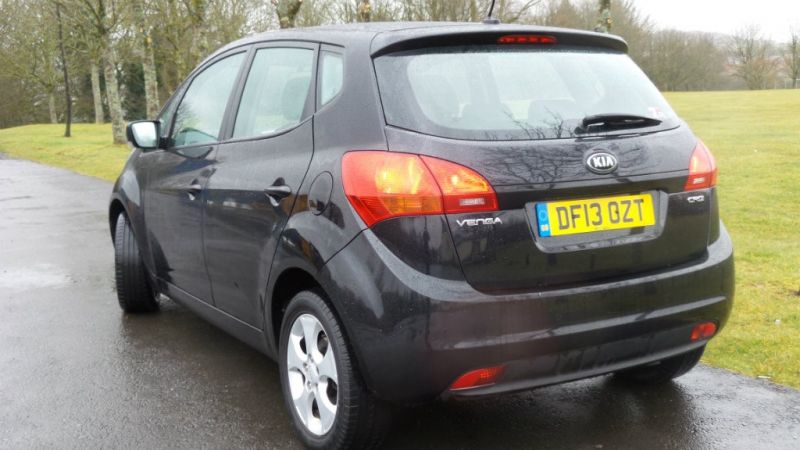 2013 Kia Venga CRDi 2 5dr image 5