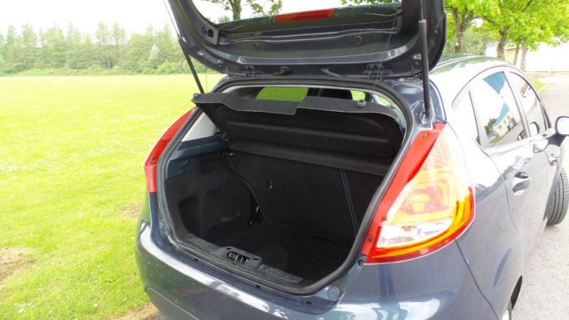 2012 Ford Fiesta TDCi 5dr image 6