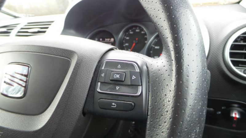 2012 SEAT Leon TSI SE Copa 5dr image 8