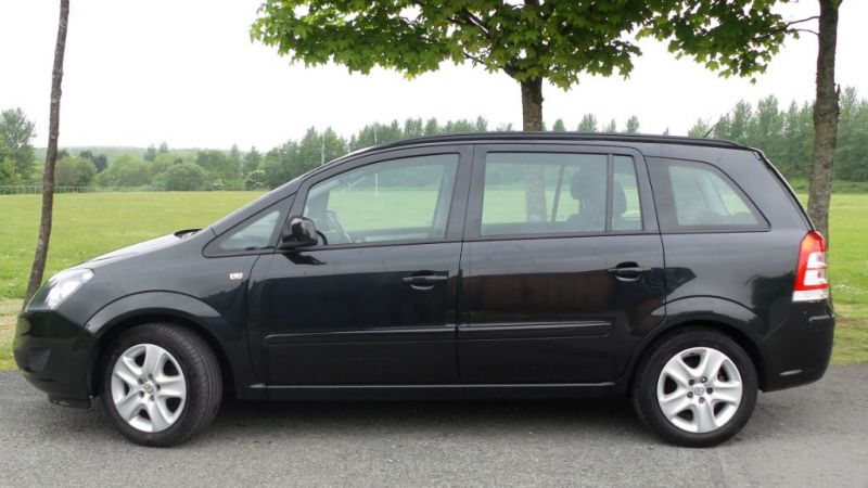 2013 Vauxhall Zafira i VVT 16v 5dr image 4