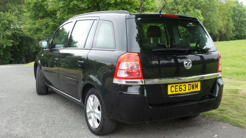 2013 Vauxhall Zafira i VVT 16v 5dr image 5