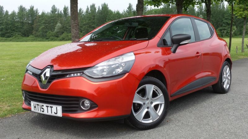 2015 Renault Clio 16v 5dr image 1