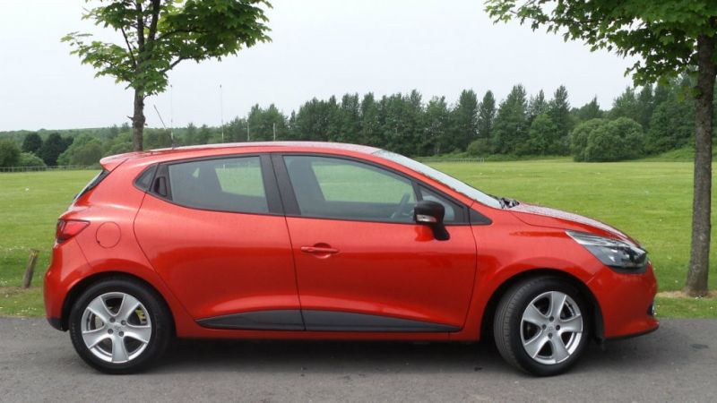 2015 Renault Clio 16v 5dr image 3