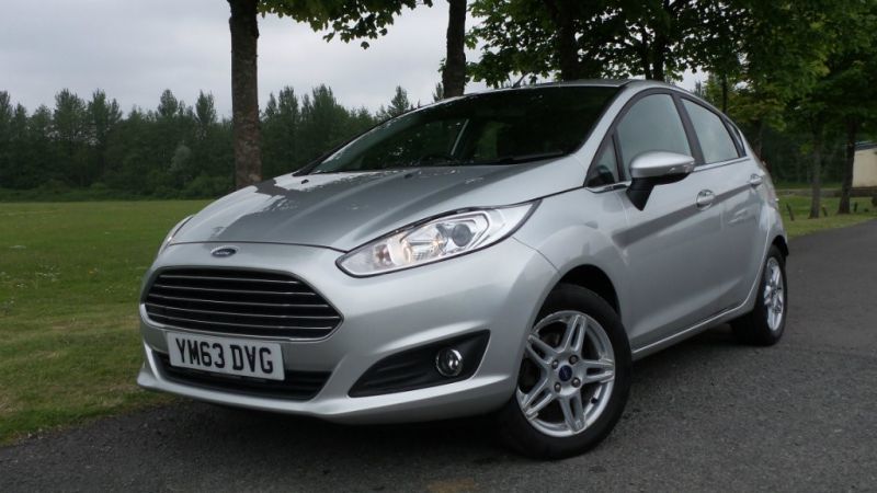2013 Ford Fiesta TDCi Zetec 5dr image 2