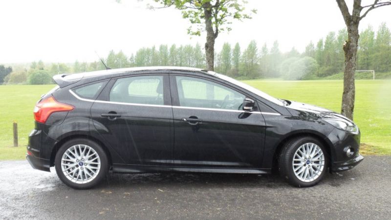 2013 Ford Focus TDCi Zetec S 5dr image 4