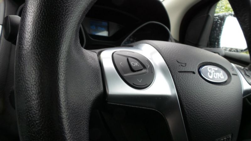 2013 Ford Focus TDCi Zetec S 5dr image 8