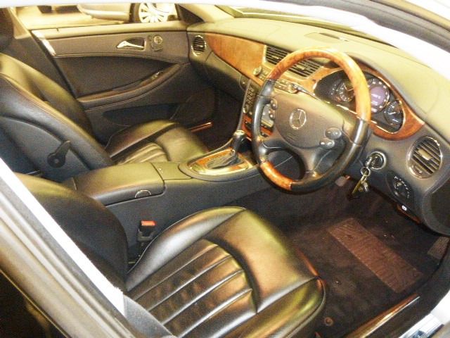 2006 Mercedes-Benz 3.0 CLS320 CDI 4d image 7