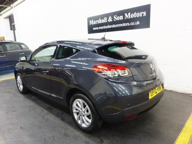 2012 Renault Megane 1.5 DCI 3d image 4
