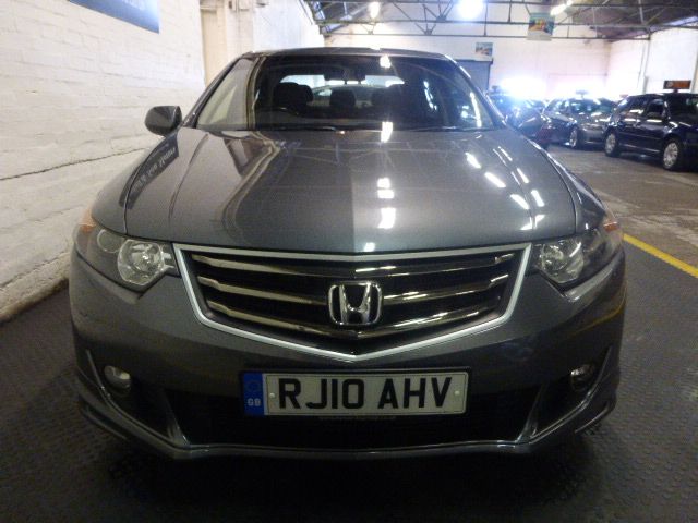 2010 Honda Accord 2.2 I-DTEC ES GT 4d image 3