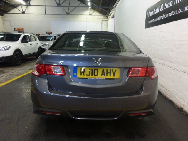 2010 Honda Accord 2.2 I-DTEC ES GT 4d image 5