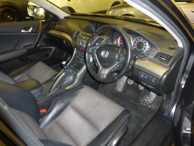 2010 Honda Accord 2.2 I-DTEC ES GT 4d image 9