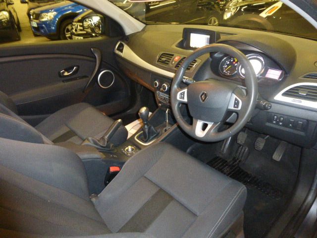 2011 Renault Megane 1.5 DCI 3d image 8