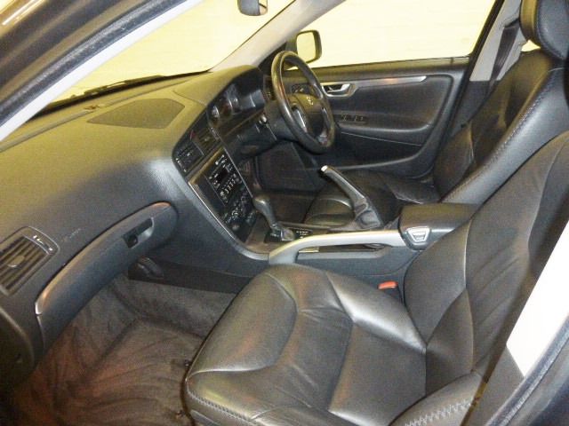 2006 Volvo XC70 2.4 D5 SE 5d image 7