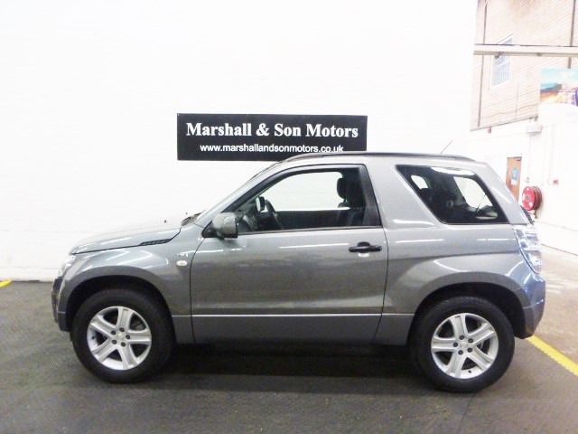 2007 Suzuki Grand Vitara 1.6 VVT Plus 3d image 2