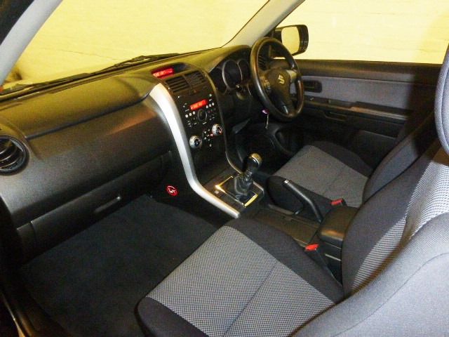 2007 Suzuki Grand Vitara 1.6 VVT Plus 3d image 7