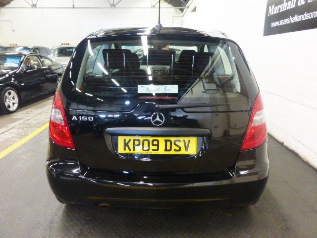 2009 Mercedes-Benz 1.5 A150 SE 3d image 5