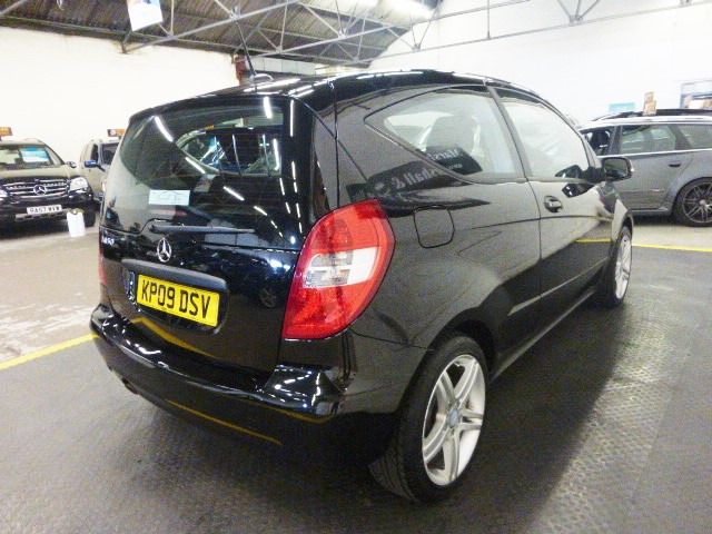 2009 Mercedes-Benz 1.5 A150 SE 3d image 6