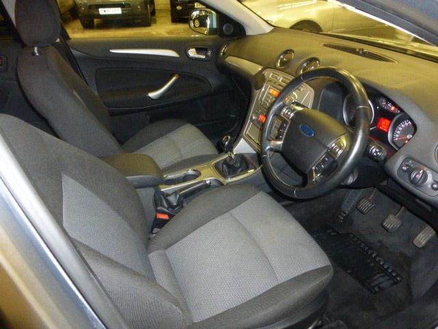 2008 Ford Mondeo 2.0 Zetec TDCI 5d image 9
