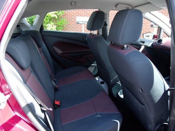 2010 Ford Fiesta 1.4 ZETEC image 8