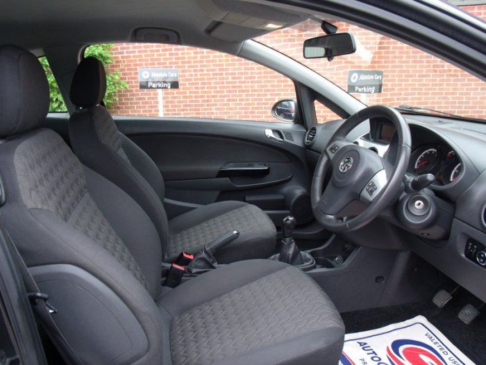 2013 Vauxhall Corsa 1.0I 12V image 7