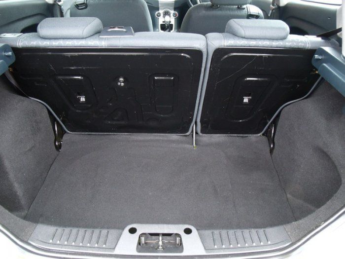 2011 Ford Fiesta 1.25 Zetec image 6