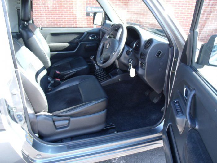 2006 Suzuki Jimny 1.3 JLX image 6