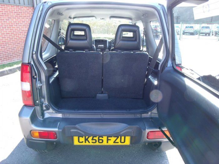2006 Suzuki Jimny 1.3 JLX image 8