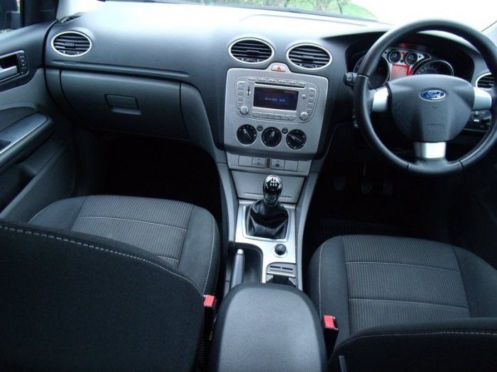 2011 Ford Focus 1.6 Sport image 6