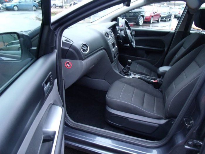 2011 Ford Focus 1.6 Sport image 7