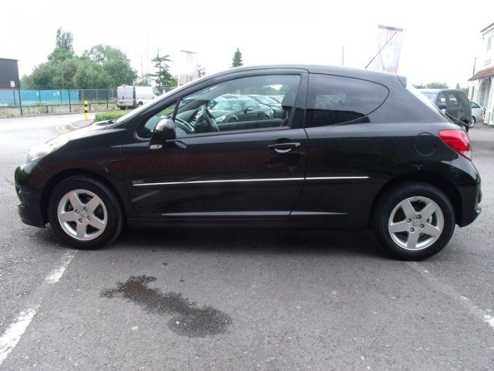 2011 Peugeot 207 1.4 8V image 4