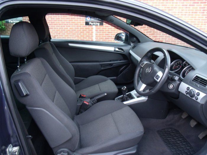 2010 Vauxhall Astra 1.6I 16V VVT SRI image 5