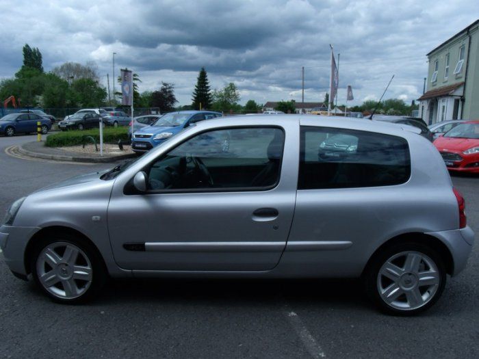 2006 Renault Clio 1.5 DCI Sport image 4