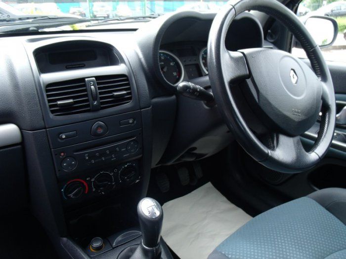 2006 Renault Clio 1.5 DCI Sport image 7