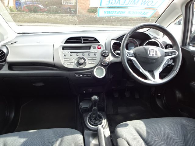 2009 Honda Jazz 1.4 I-Vtec EX image 7