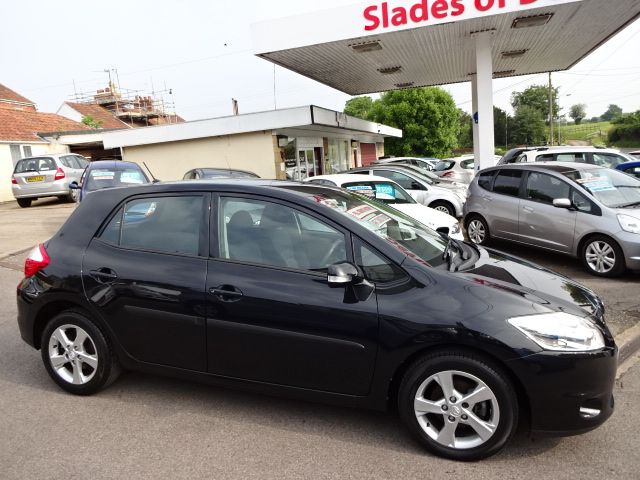 2011 Toyota Auris 1.6 TR image 4