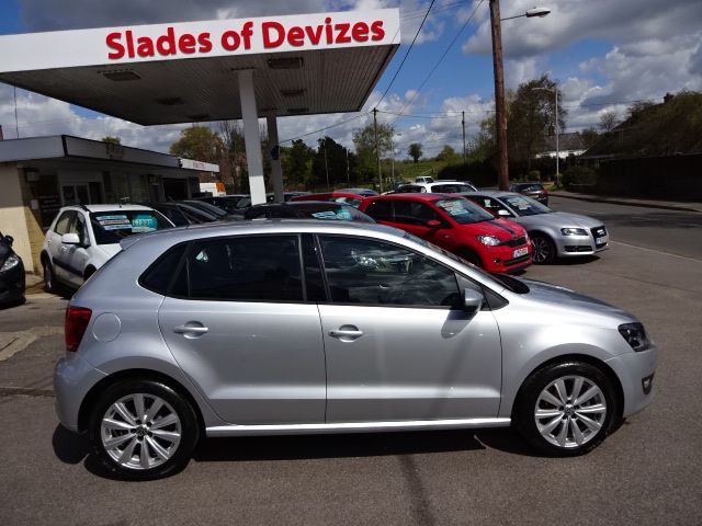 2010 Volkswagen Polo 1.4 image 2