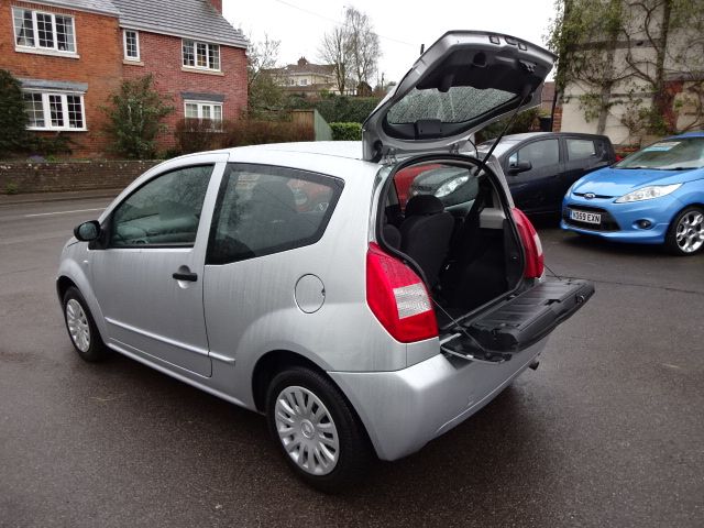 2010 Citroen C2 1.4 HDi VTR image 10