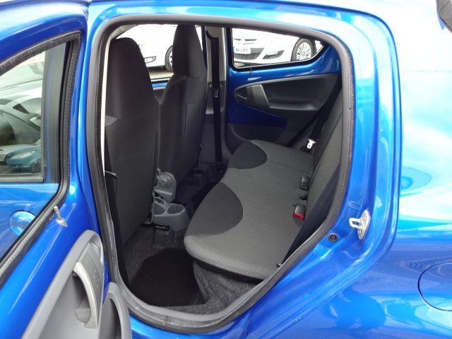 2009 Toyota Aygo 1.0 VVT-i image 6