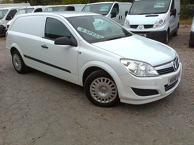 2008 Vauxhall Astravan 1.3 Cdti image 1