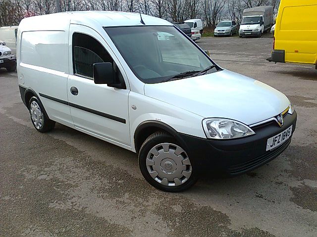 2012 Vauxhall Combo Van 1.7 Cdti image 1