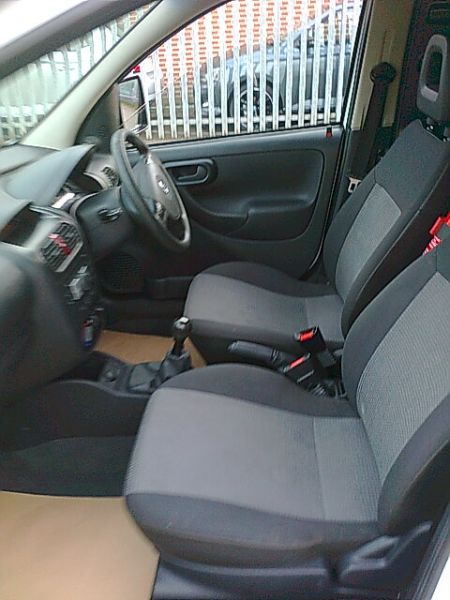 2012 Vauxhall Combo Van 1.7 Cdti image 6