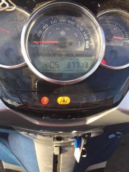 2012 Piaggio MP3 300 Yourban LT image 3