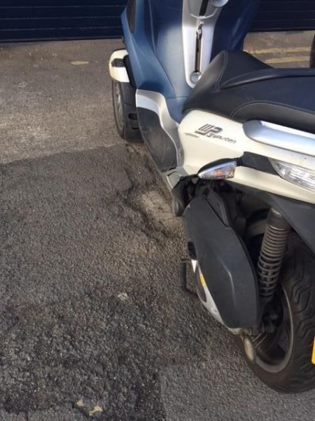 2012 Piaggio MP3 300 Yourban LT image 5