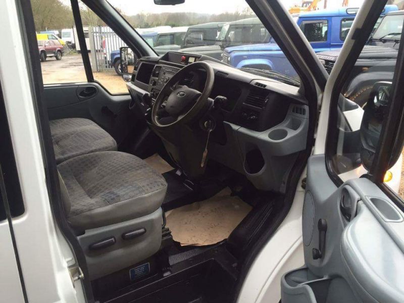 2008 Ford Transit 350 image 8