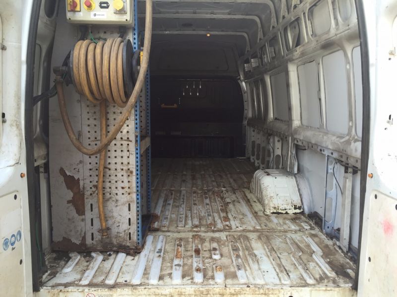 2009 Ford Transit 460 image 5