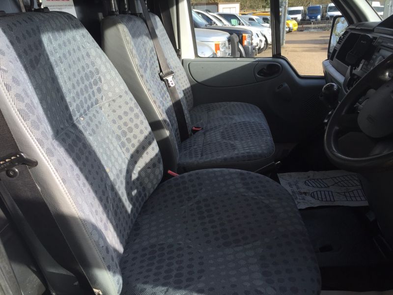 2009 Ford Transit 460 image 7
