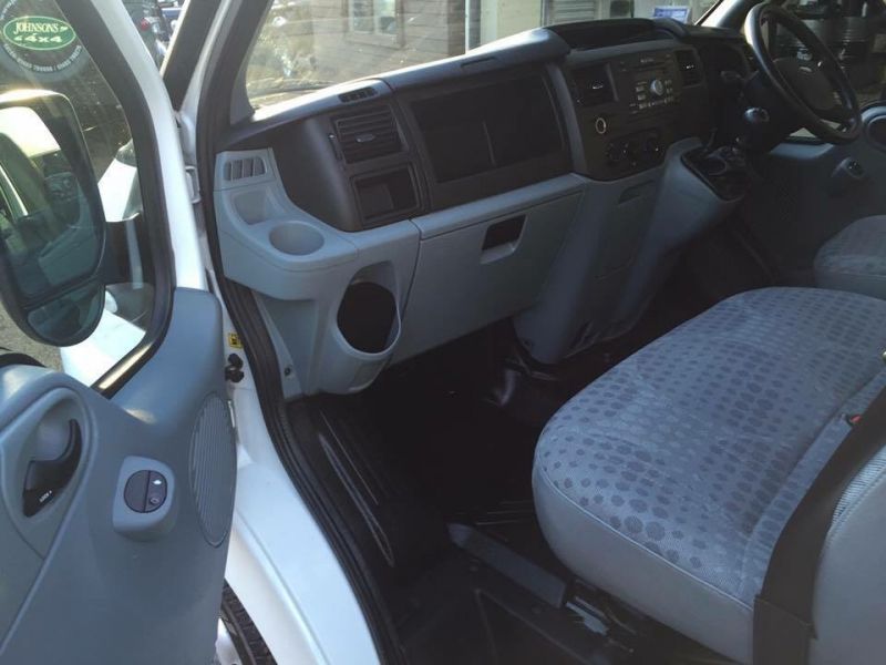 2013 Ford Transit 260 LR image 9