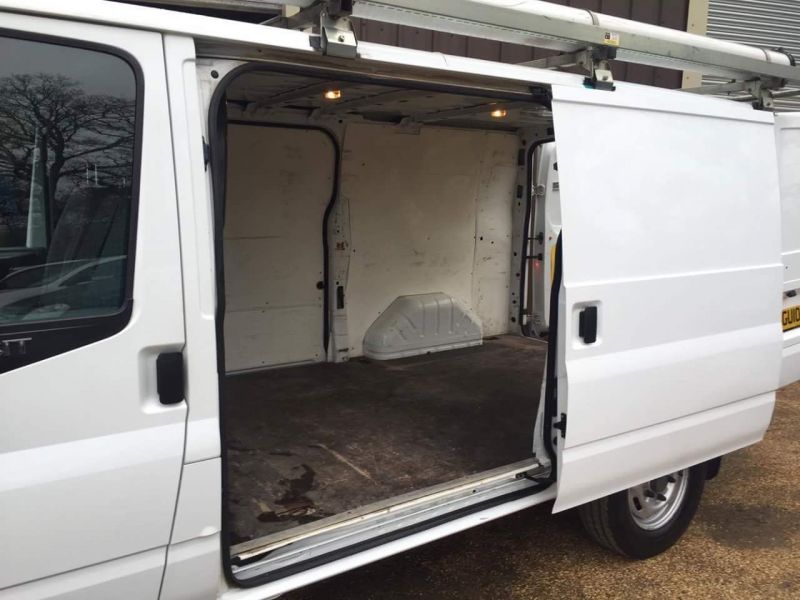 2010 Ford Transit 330 LR image 7