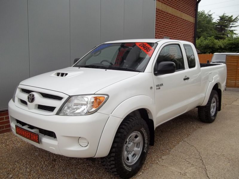 2008 Toyota Hilux 2.5 image 1